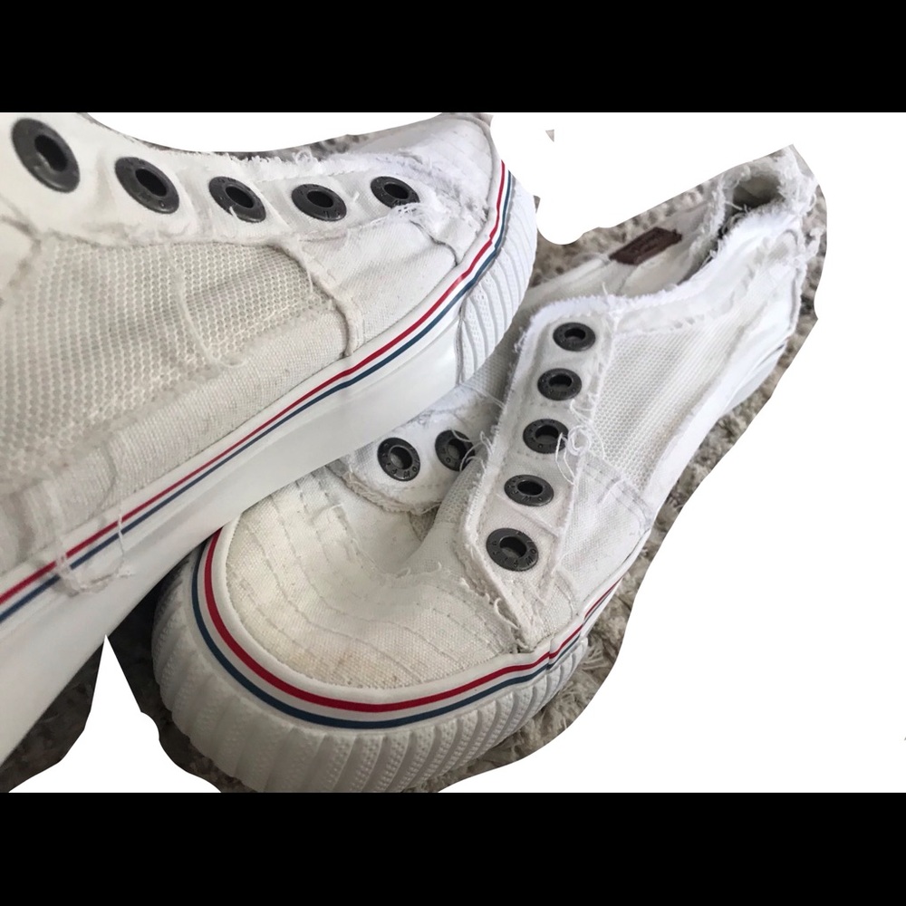 CUTE SHOES EVERY GIRL NEEDS!!!